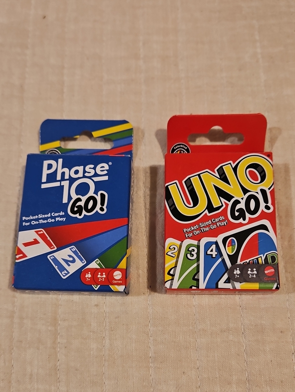 Mattel UNO Go! Compact Card Game - Red & Blue Boxes